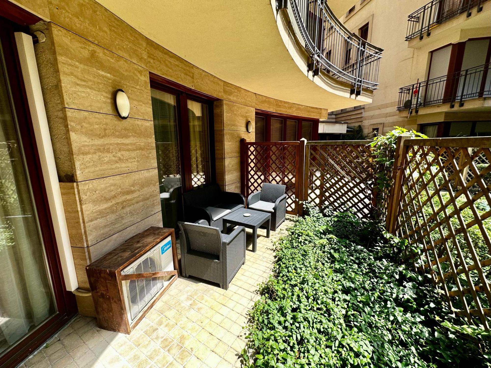 Leda Apartments Budapest Extérieur photo